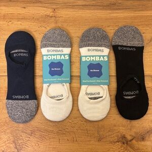 NEW BOMBAS No Show Socks 4 Pack Black White Navy Casual Comfort Classic